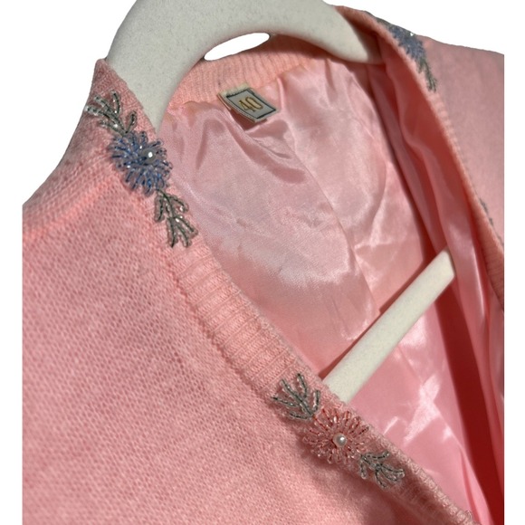 VTG 50's Floral Beaded Cardigan Sweater Pink Faux Pearl UK Sz 40 (10-12 US) EUC - Picture 4 of 12